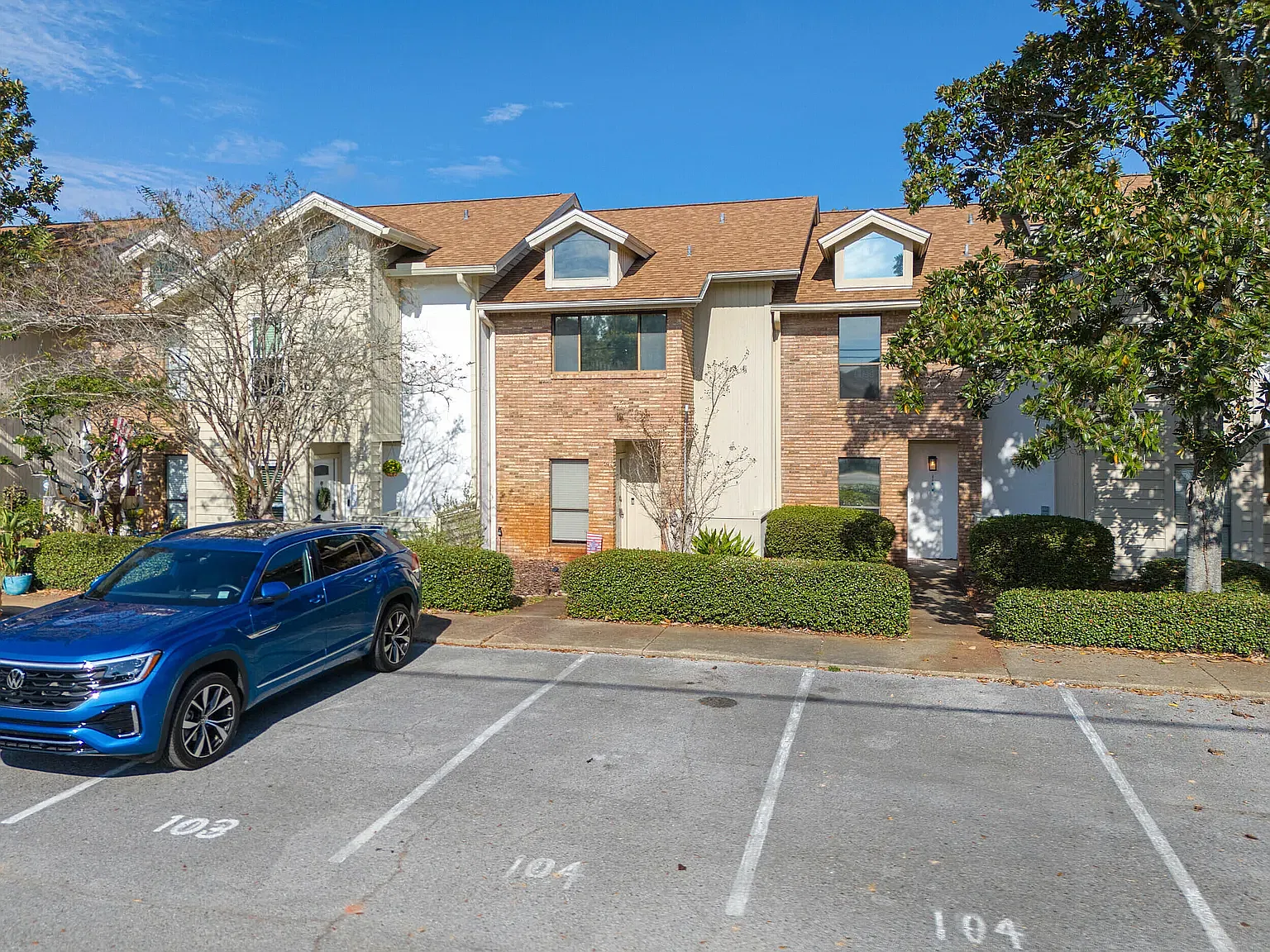 3 bed, 1510 sqft, $2,500 — Photo 3