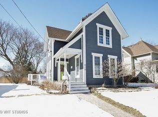 510 S 1st St, Dundee, IL 60118