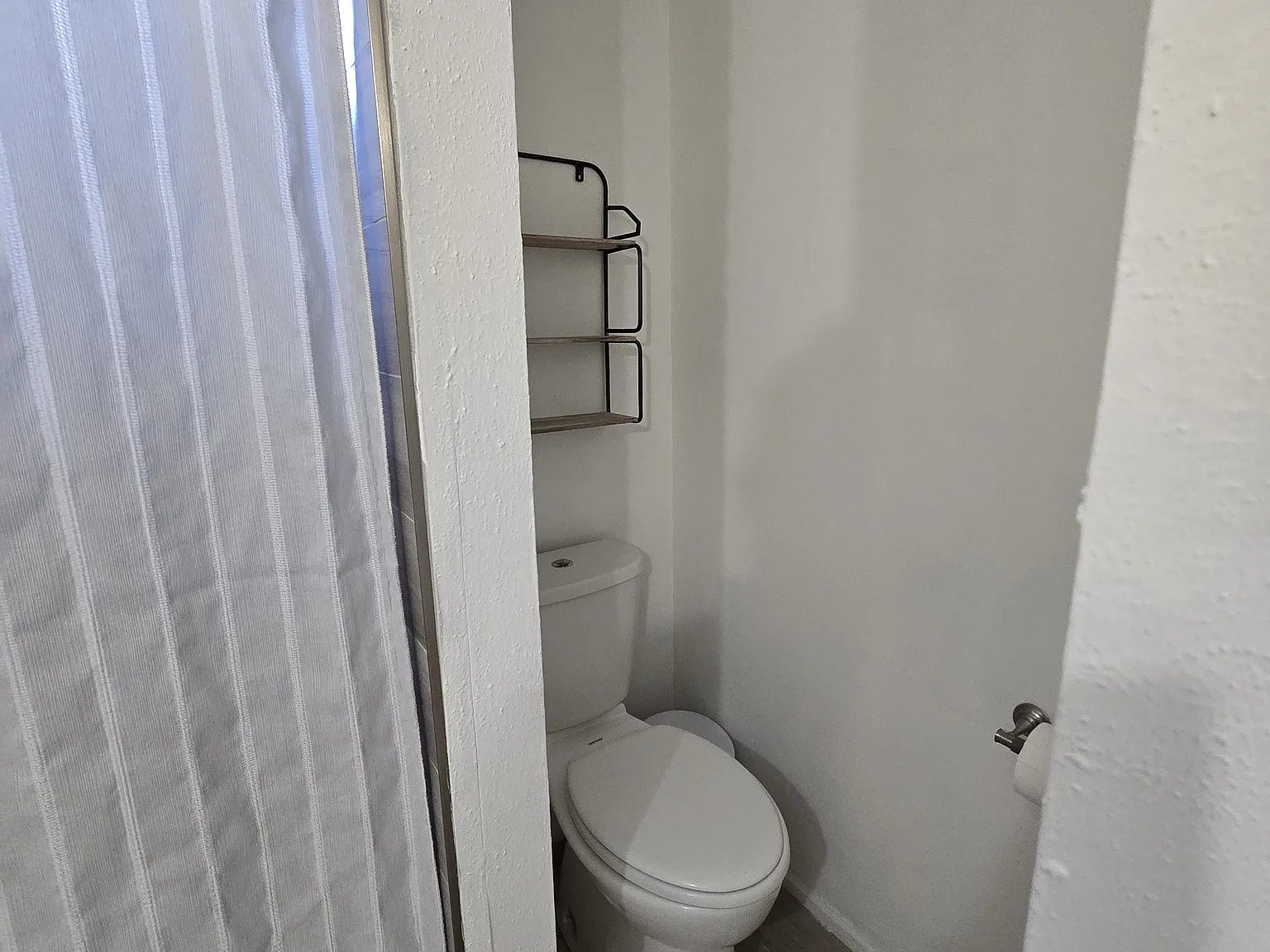 2 bed, 550 sqft, $1,400 — Photo 4