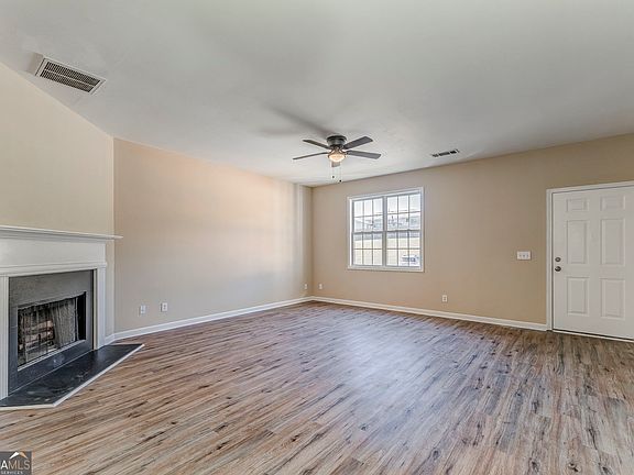 5th image of 209 Enterprise Path