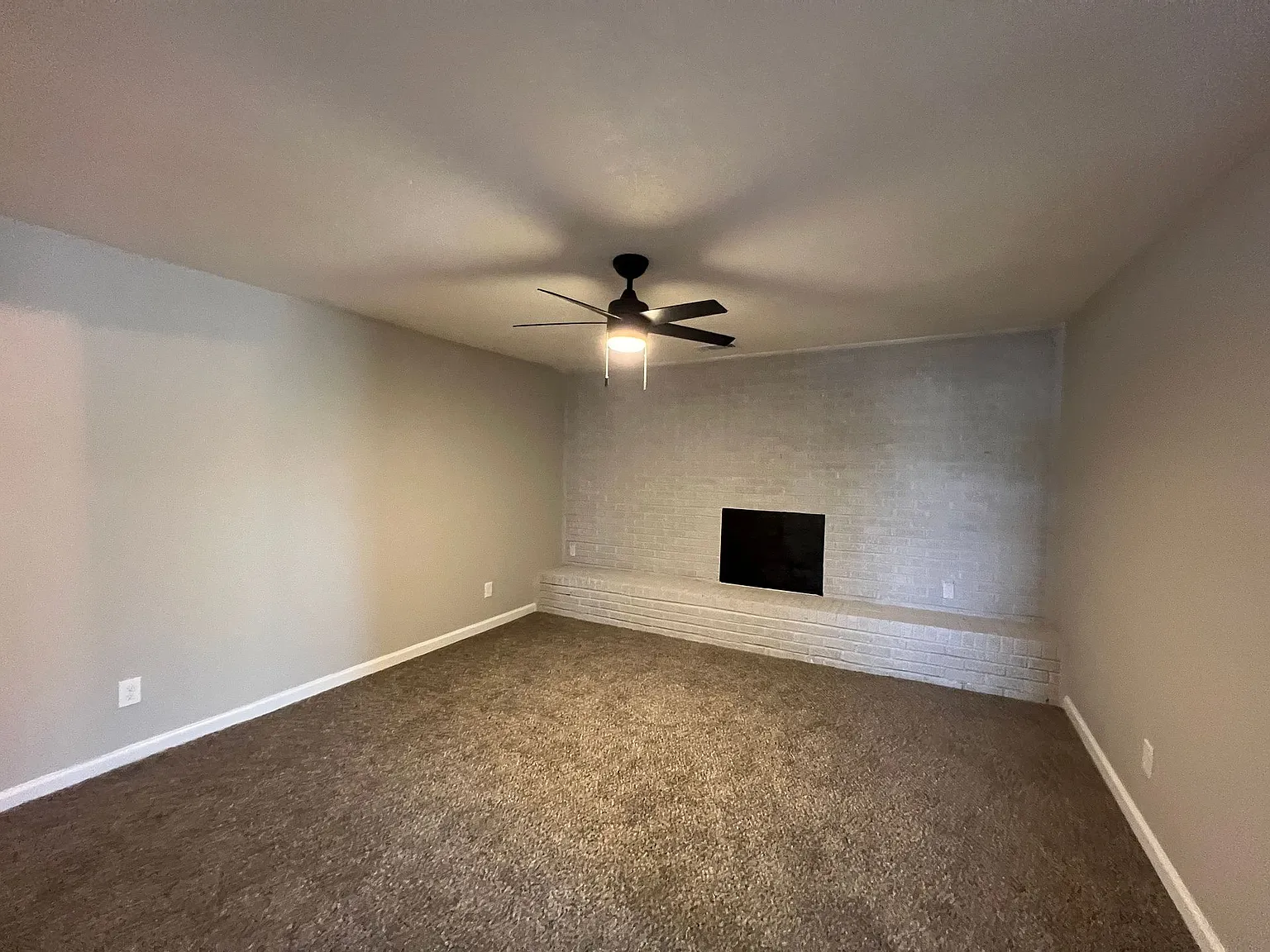 176 E Fernwood Ave — Photo 4