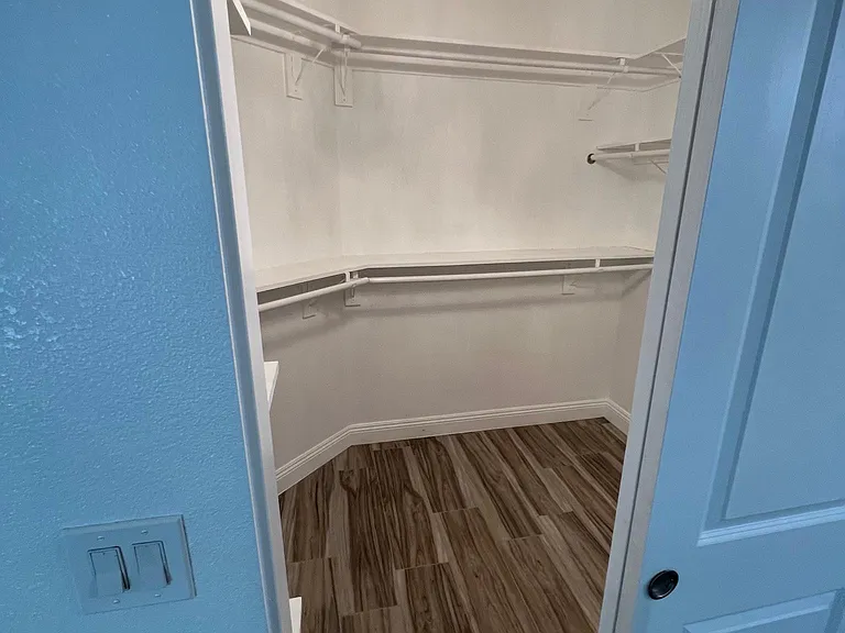 101 Casella Ct — Photo 28