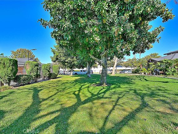4th image of 1104 S Mantle Ln #28D