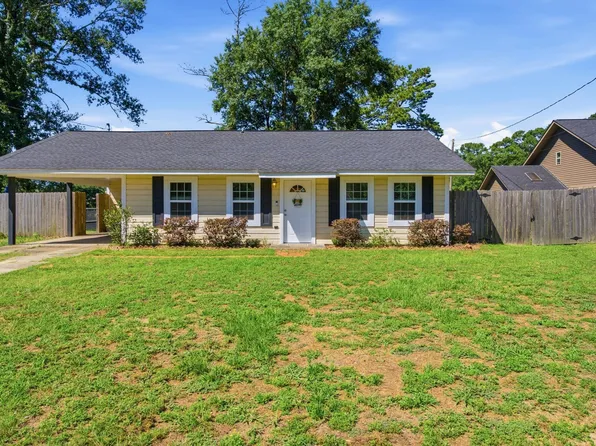 608 Carterville Rd, Petal, MS 39465