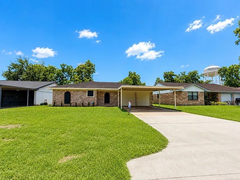 2806 Spa Dr — Photo 3