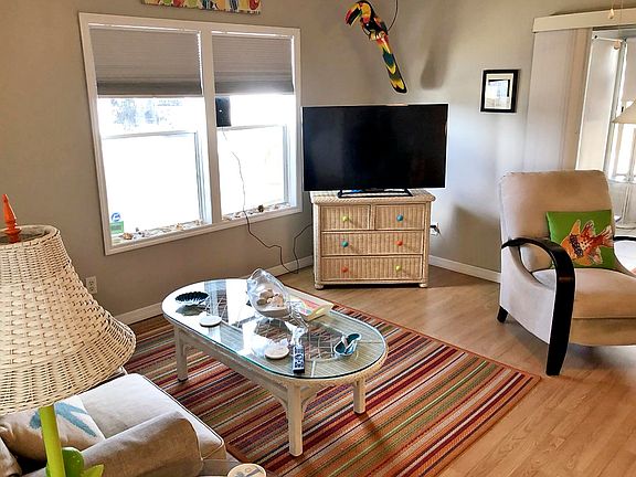 3rd image of 26399 Atlanta Dr #7