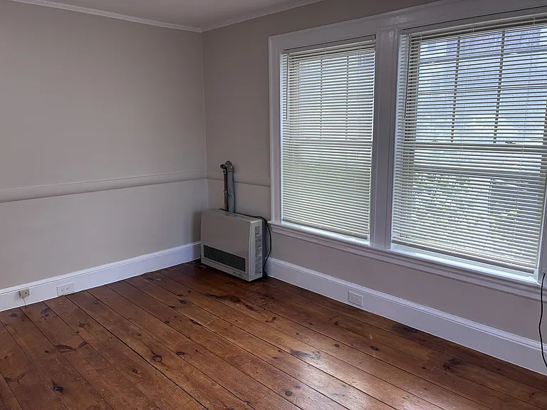690 Congress St #3 — Photo 12