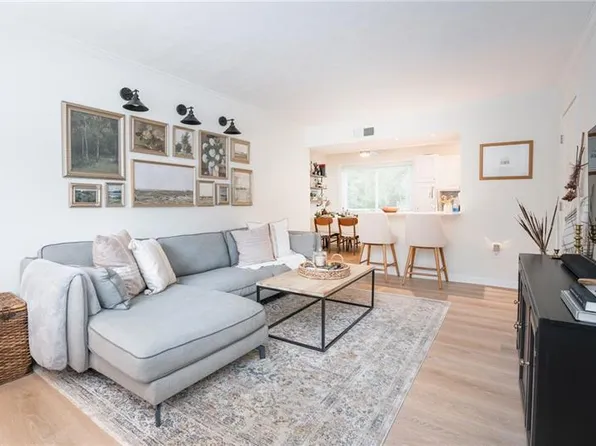 100 Biscayne Dr Nw #D1, Atlanta, GA 30309