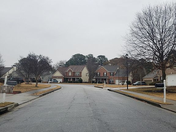 4th image of 3240 Battlement Cir
