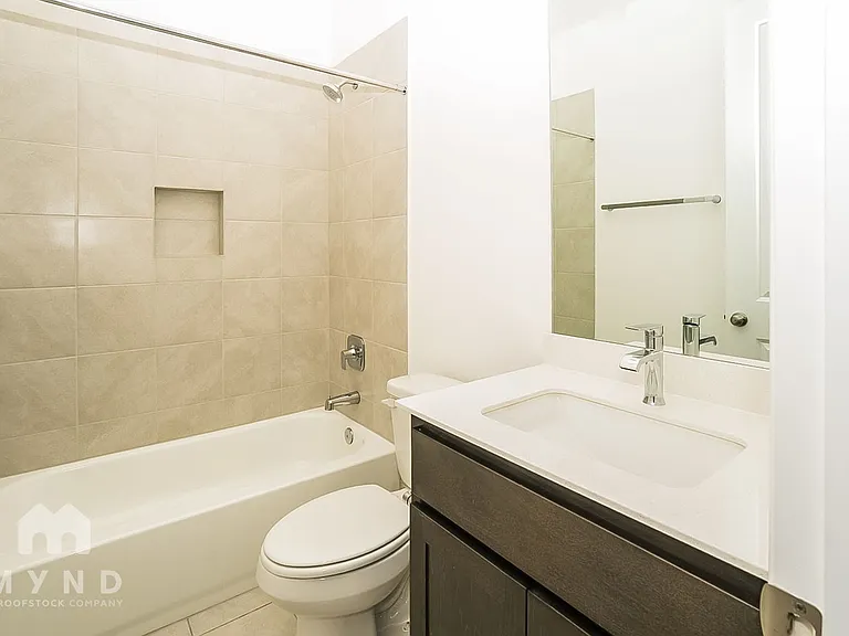 17705 Chamoix Dr — Photo 24