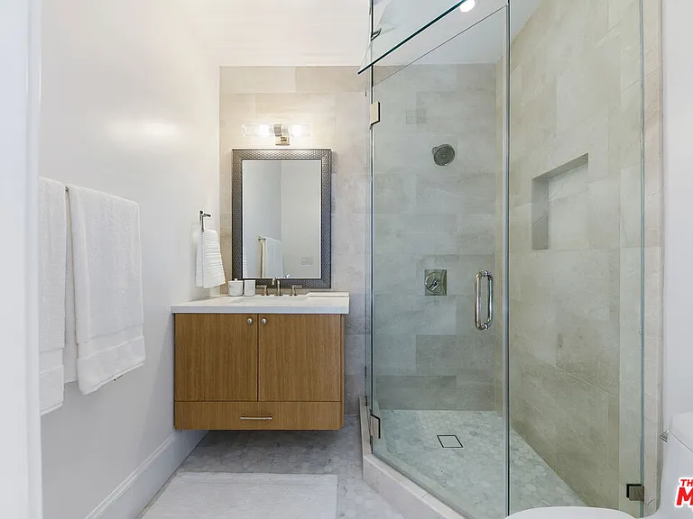 22630 Pacific Coast Hwy #1 — Photo 28