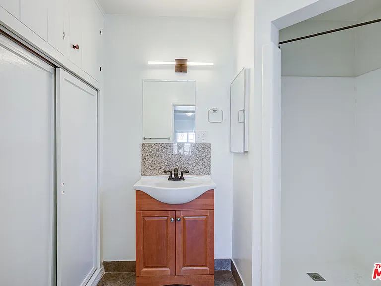 8976 W Cadillac Ave #1/2 — Photo 15