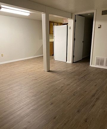 2nd image of 309 W 10th St #D