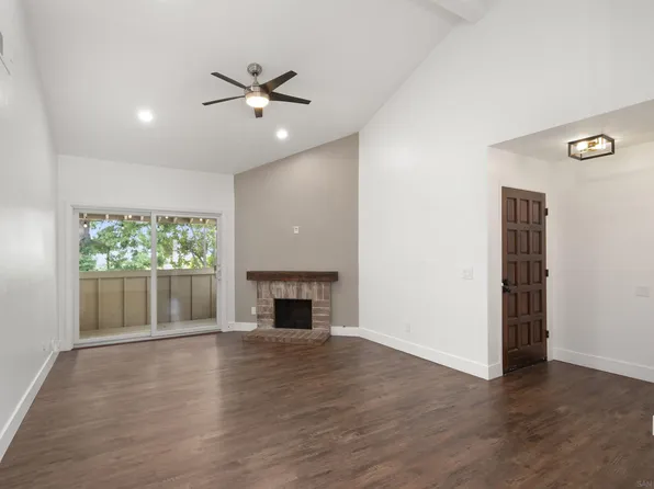 6851 Caminito Montanoso Unit 4, San Diego, CA 92119