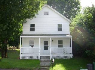 11 Sylvester St, Willimantic, CT 06226