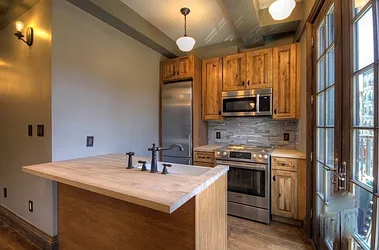 Rented by Hagstrom Management Inc