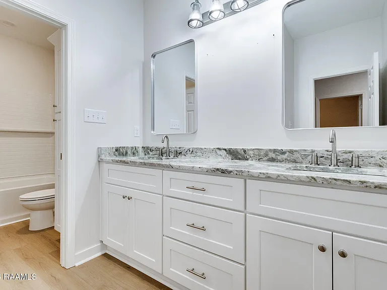 204 Romero St #B — Photo 6