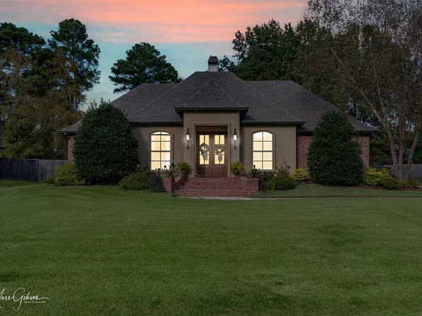 4107 Periwinkle Ln, Benton, LA 71006