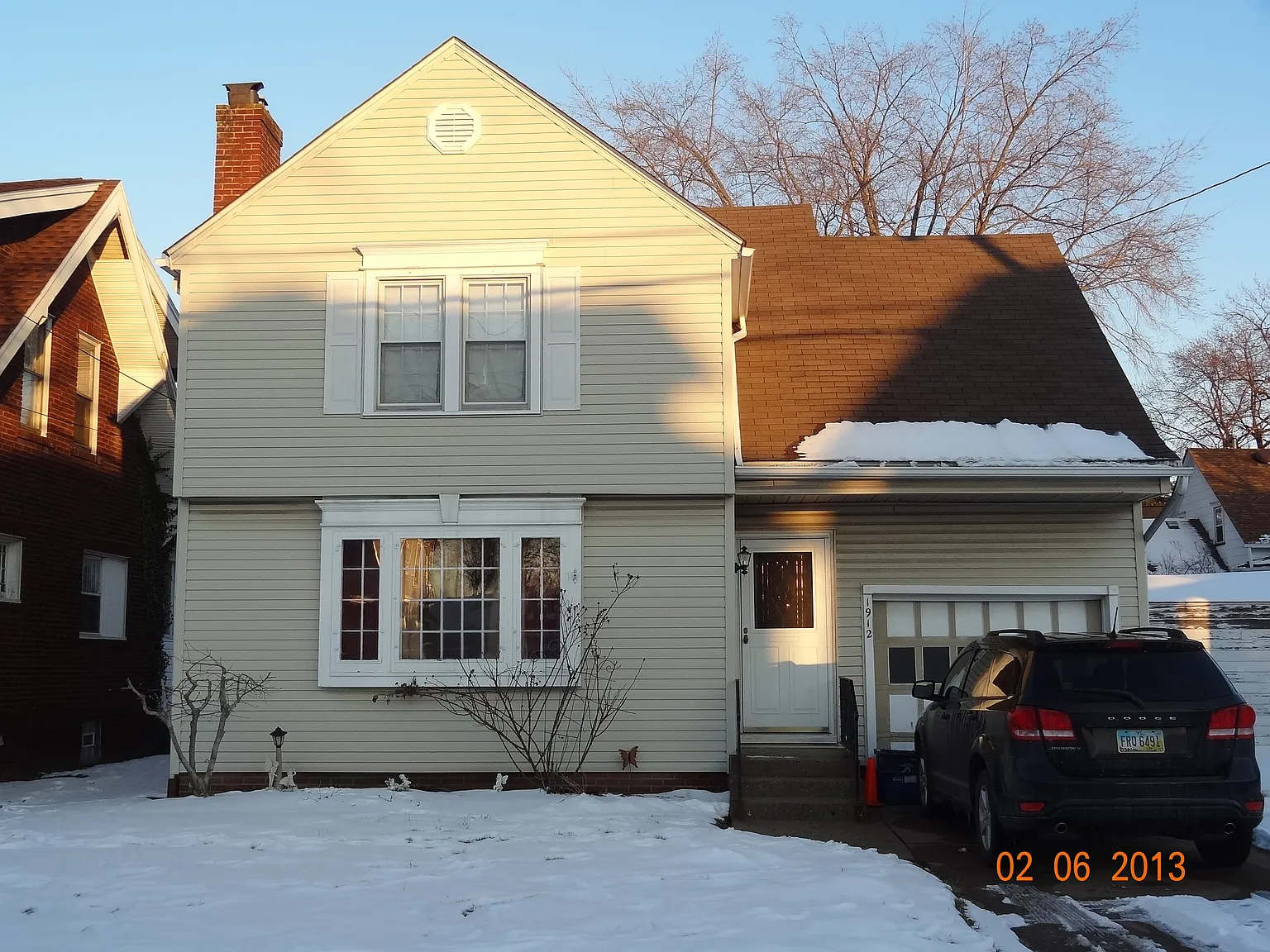 1912 Woodland Ave NW photo 1