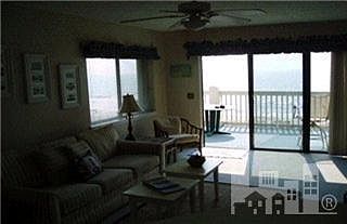3rd image of 1411 S Lake Park Boulevard #B10