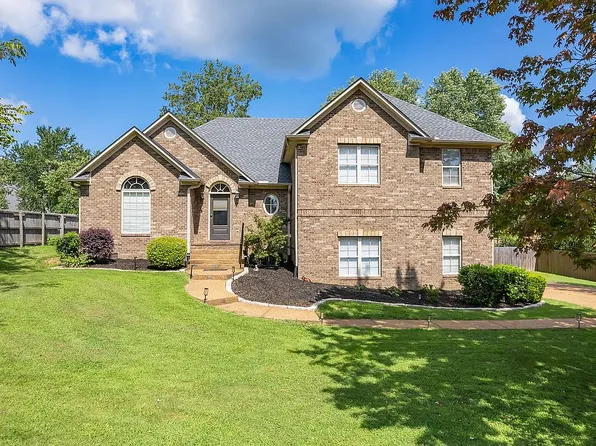 128 Glenwood Dr, Jackson, TN 38305