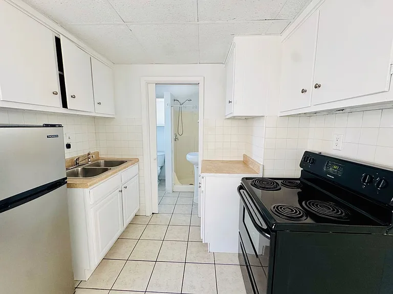 4320 Ridge Rd — Photo 12