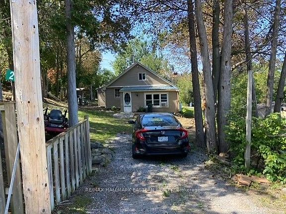 2nd image of 2305 Thurstonia Rd