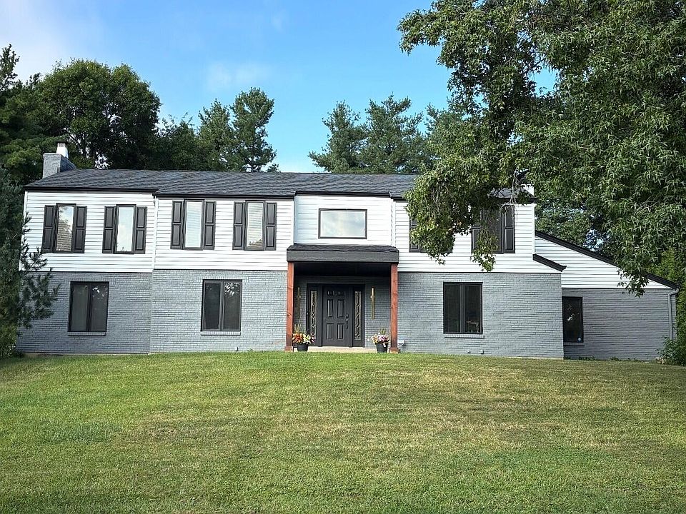 1st image of 241 N Colony Dr