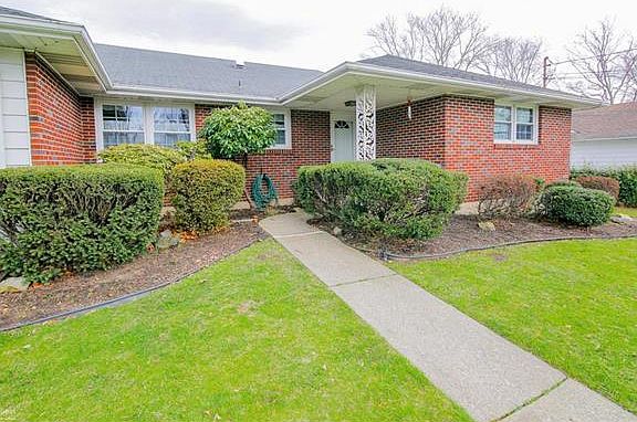 2nd image of 30 Kendon Dr