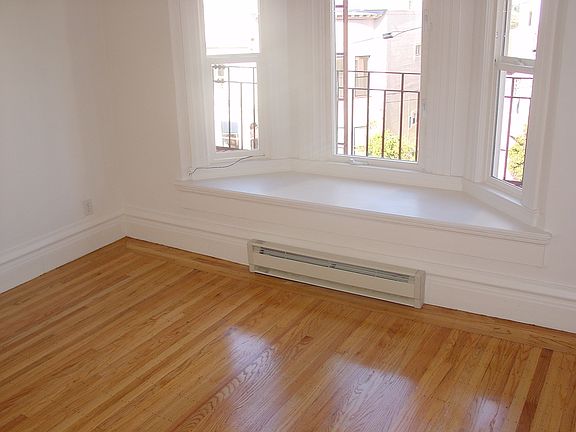 2nd image of 307 Frederick St