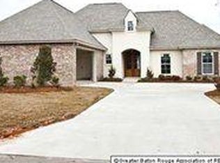 806 Place St, Covington, LA 70433