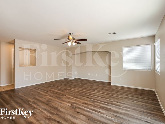 5th image of 5521 Meridian Rain St