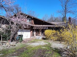 5242 Edgerton Rd, North Royalton, OH 44133