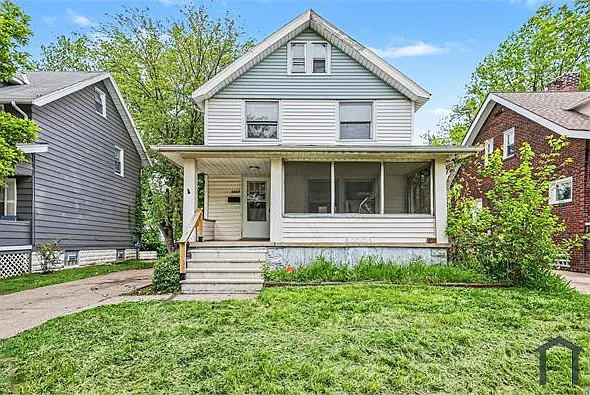 4 bed, 1126 sqft, $1,600 — Photo 1