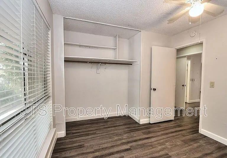 5748 Muldrow Rd — Photo 62