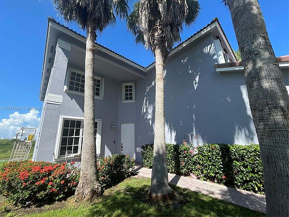 5th image of 16588 NW 17th St