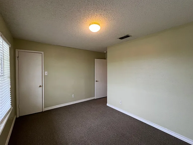 7225 Owen Ct #C — Photo 15