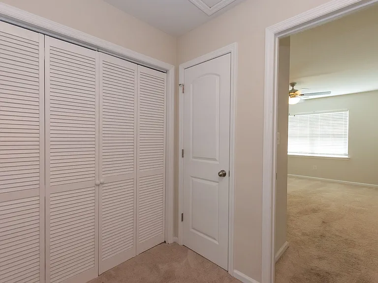 530 Oyster Rock Ln — Photo 17