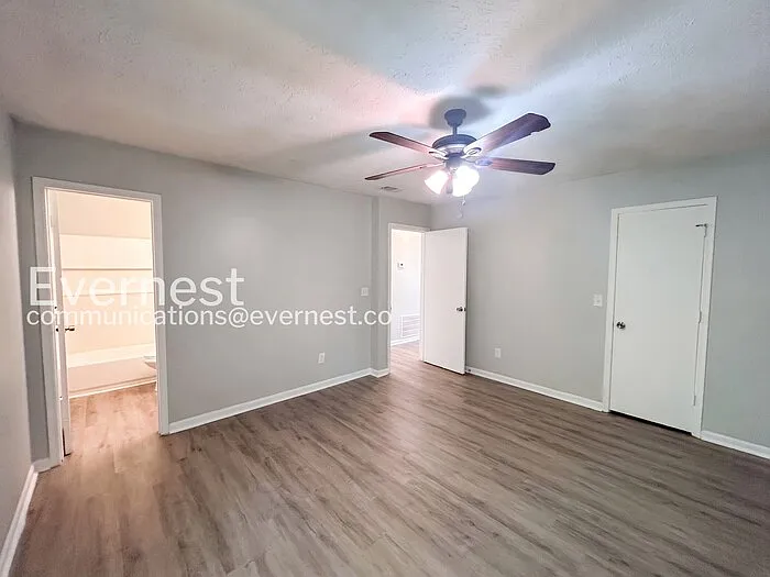2510 Corner Shoals Dr — Photo 13