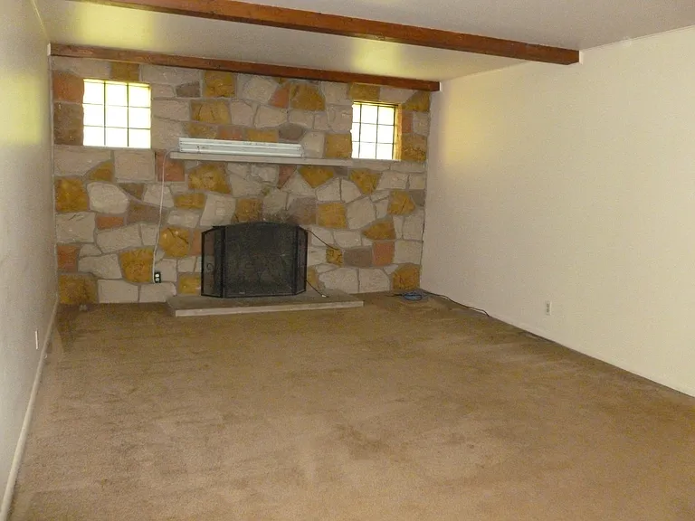 Livingroom now has LVP