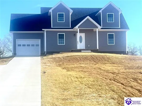 205 M Moss Ln, Campbellsville, KY 42718