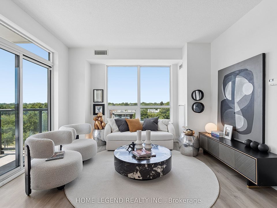 1st image of 68 Canterbury Pl #605