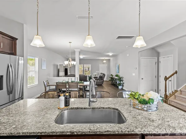 1062 River Haven Ave, Concord, NC 28025