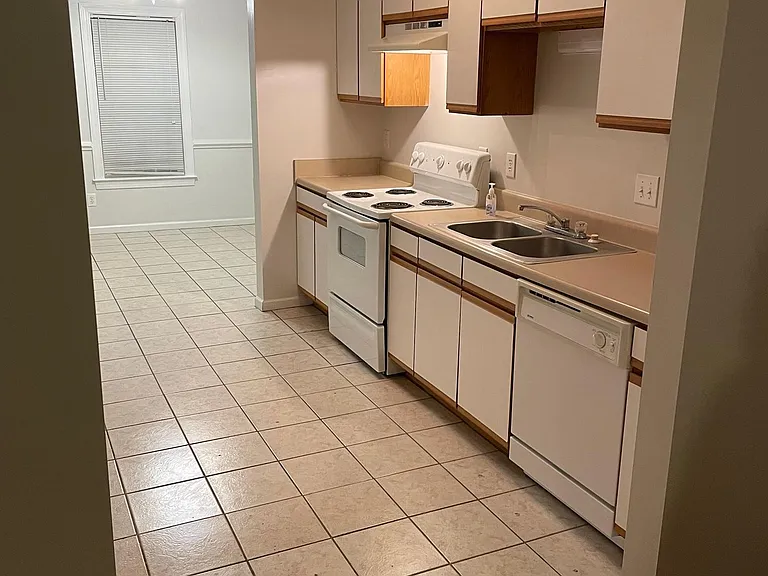 1128 Nicklaus Dr #A — Photo 12