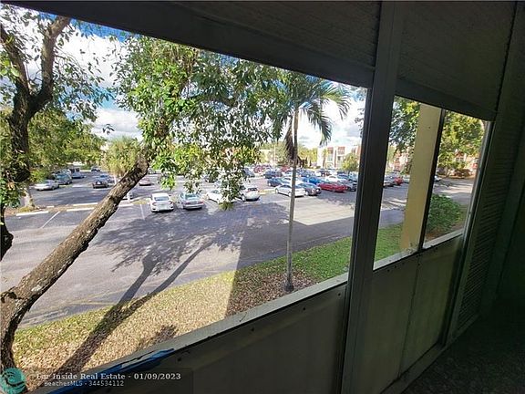 3rd image of 8140 SW 24th St APT 202