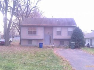 6127 Roselawn Ave, Columbus, OH 43232