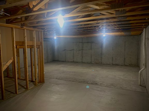 4th image of 3704 Boardwalk St #3704