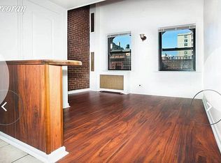 302 W 76th St #5, New York, NY 10023