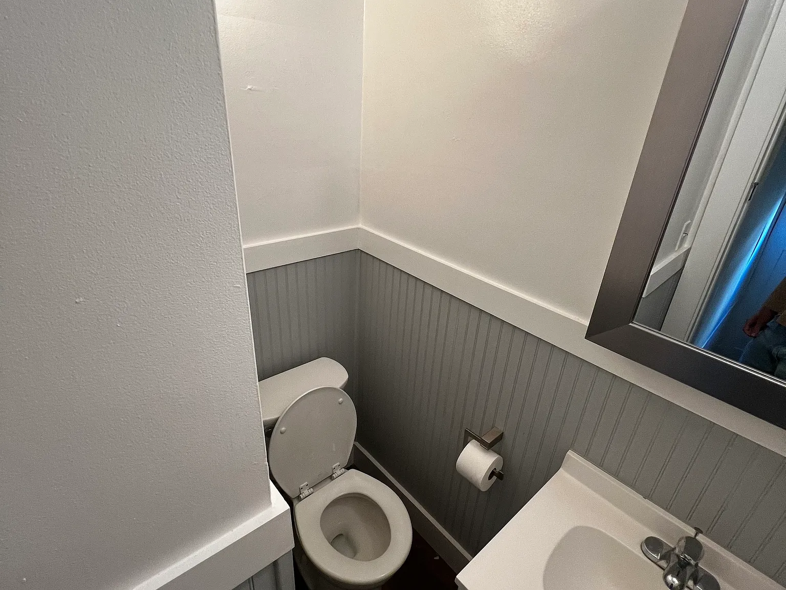 4 bed, 1.5 bath, 2300 sqft, $4,850 — Photo 4