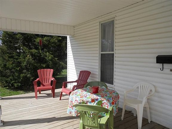 5th image of 2157 N Robberson Ave